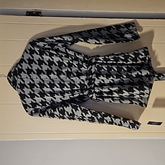 Louise Paris Coat size Med - Picture 6 of 7